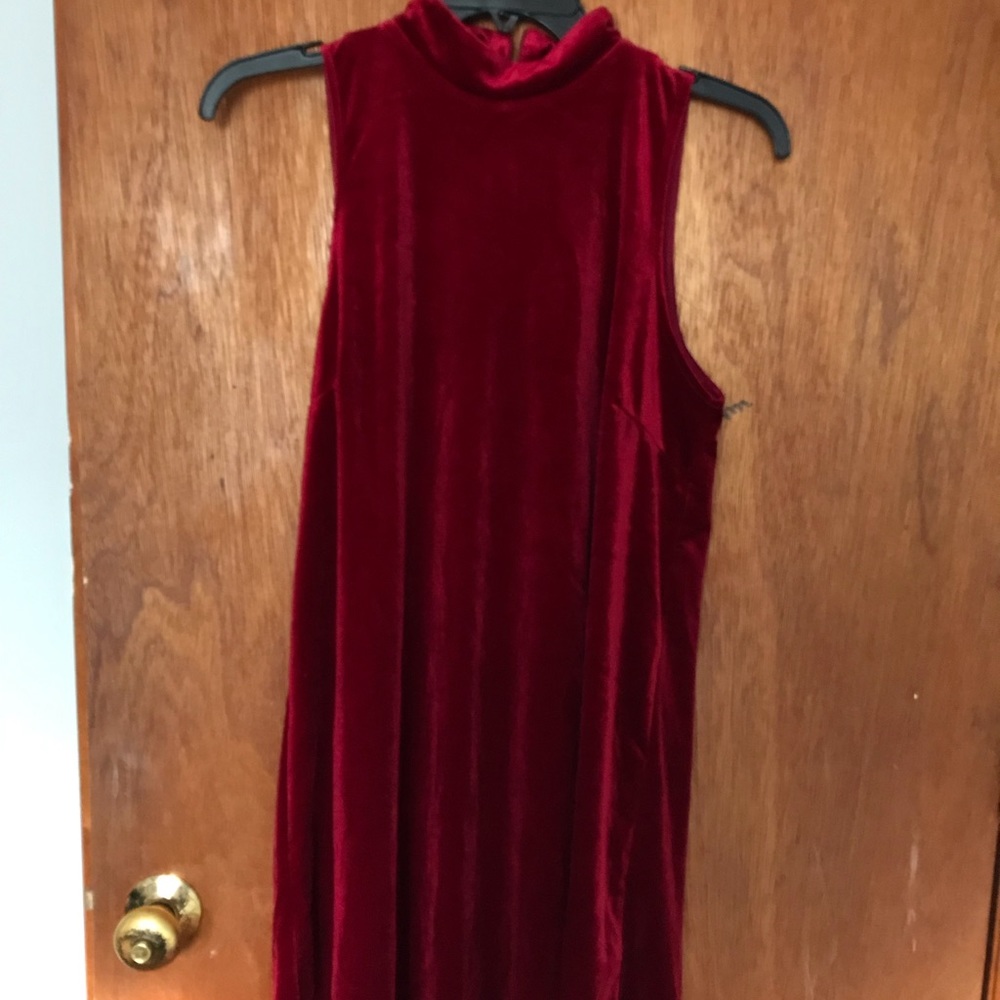 dress - Picture 2 of 2